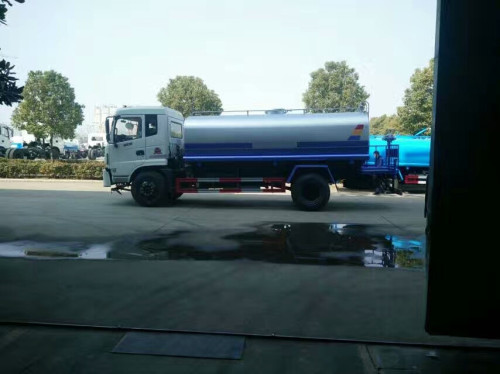 �|�L(f��ng)12����ˮ܇�r��DƬ