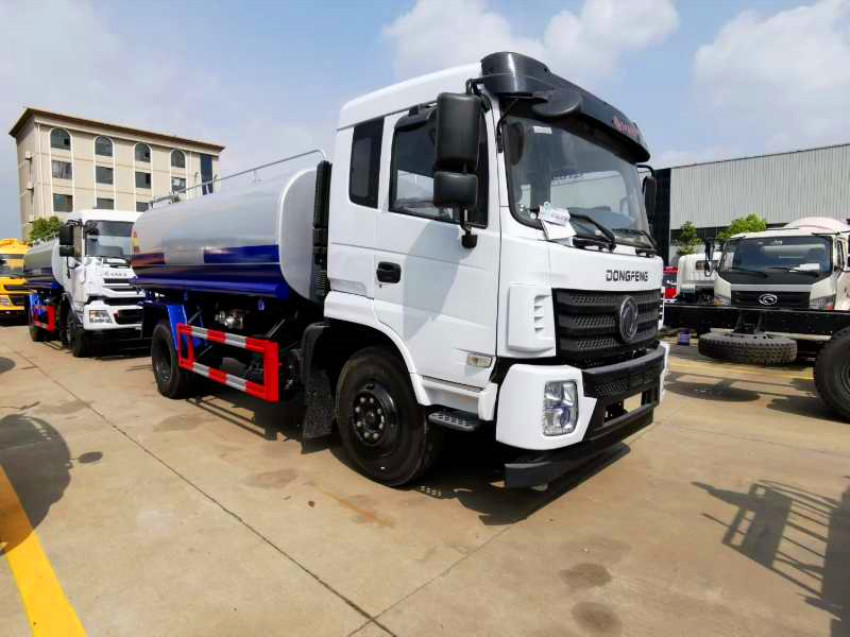 �����О�ˮ܇�������О�ˮ܇�N���������О�ˮ܇�S�҃r���r