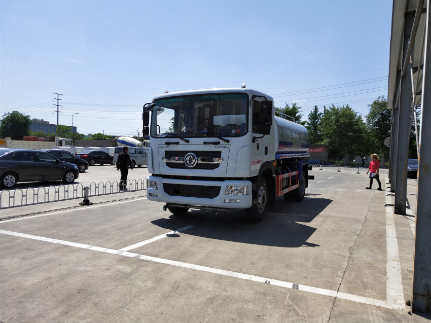 ��ˮ܇ُ(g��u)�I(m��i)