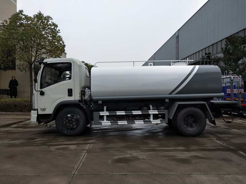 �|�L(f��ng)10����ˮ܇