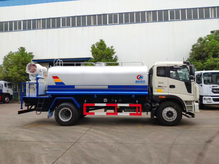 �S�ҹ���(y��ng)��������15����ˮ܇�����Xһ�_(t��i) �h(hu��n)�l(w��i)�@�և��F��ˮ