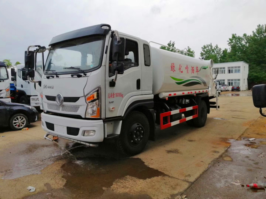 12���|�L(f��ng)��ˮ܇�����Xһ�_(t��i) ����܇��ʹ��ע�����(xi��ng)