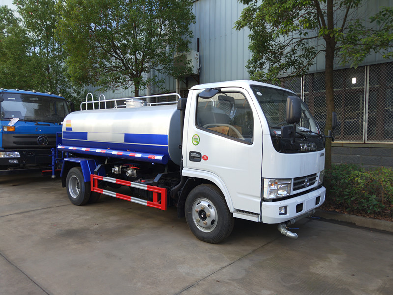 �����|�LС�͞�ˮ܇���h(hu��n)�l(w��i)��ˮ܇�ŷ���Ҫ��