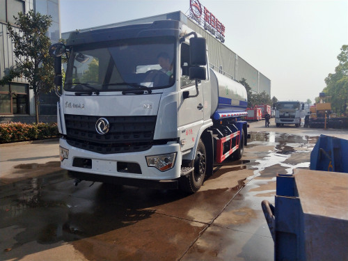 �|�L(f��ng)�������{(l��n)��5���F�ڞ�ˮ܇-������ˮ܇���a(ch��n)�S��