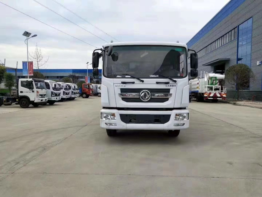 ������ˮ܇�S�����|�L��˾�طN�b���I(y��)������܊܇Ʒ��