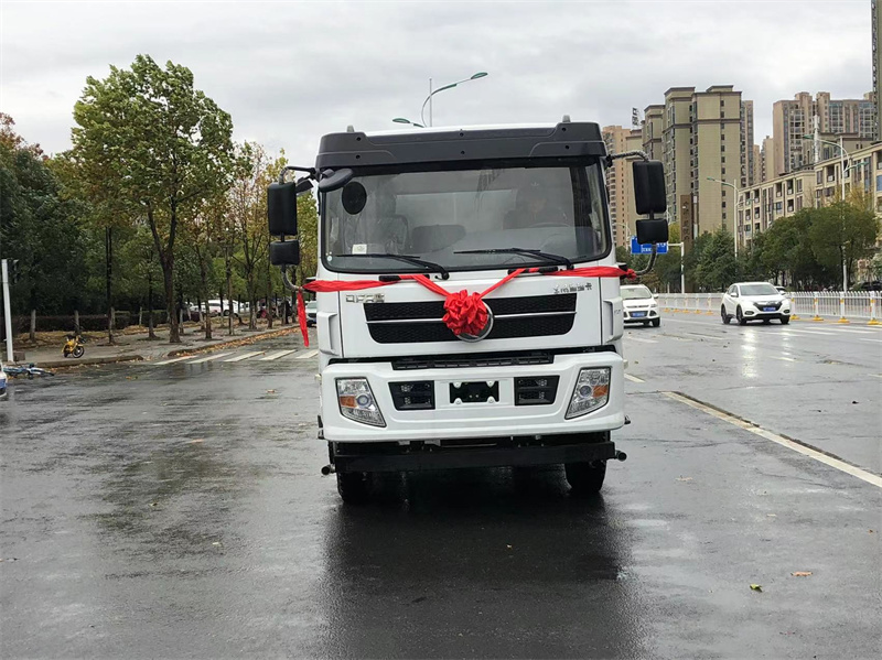 12���։m܇�r��-�|�L(f��ng)12���։m܇�r���r-�|�L(f��ng)12���։m܇�S��ֱ�N