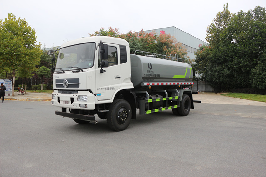 һ�vʮ�����Ğ�ˮ܇(ch��)�����X(qi��n)--һ�vʮ�����Ğ�ˮ܇(ch��)�S�҈�(b��o)�r(ji��)-����ӯͨ