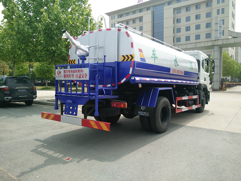 �Ğ�ˮ܇�S������Щ