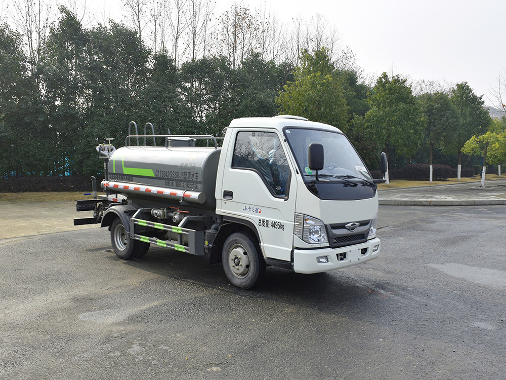 С�͞�ˮ܇-С�͞�ˮ܇���l(f��)�r�������r��r-����ӯͨ