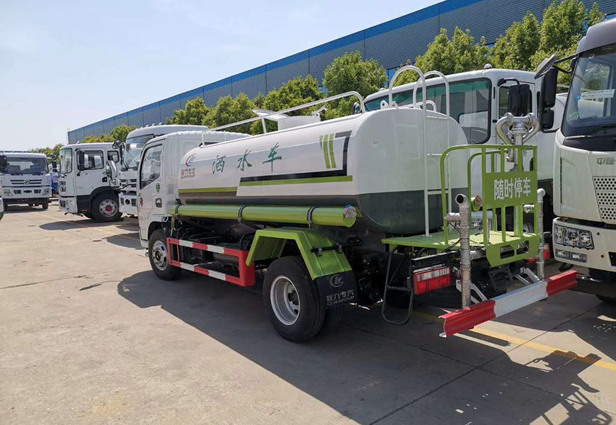 �|�L(f��ng)������5����ˮ܇(ch��)��չʾ�D