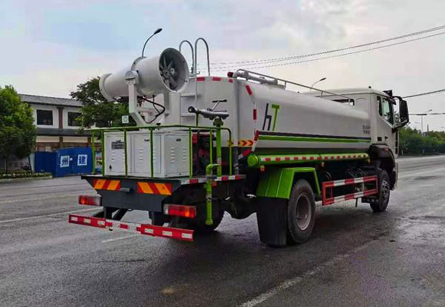 �������12����(gu��)����ˮ܇����D