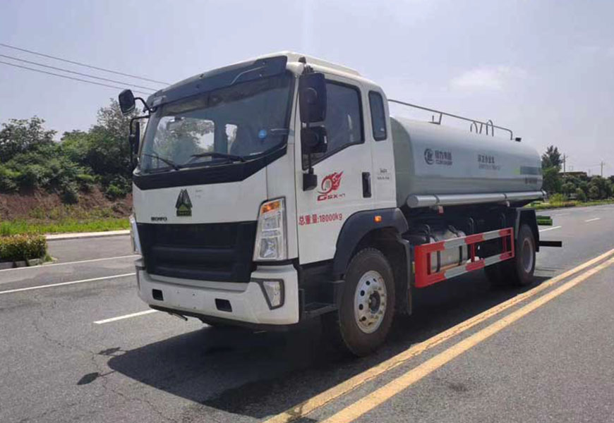 ��������14����ˮ܇