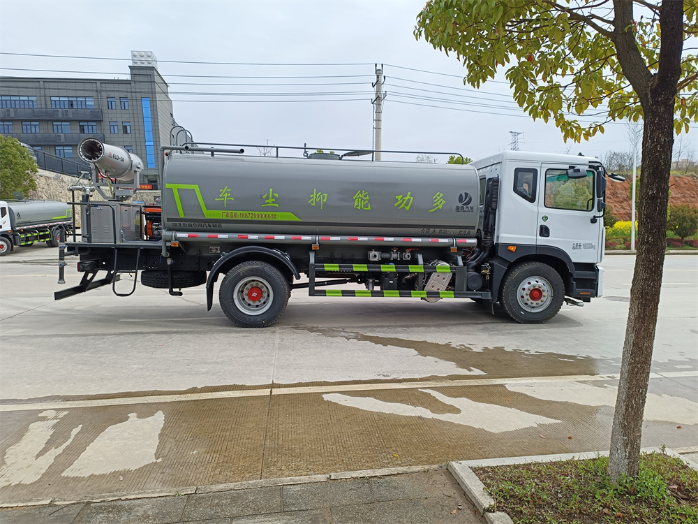 ������ˮ܇�N��-������ˮ܇�S�҈�(b��o)�r(ji��)-����ӯͨ